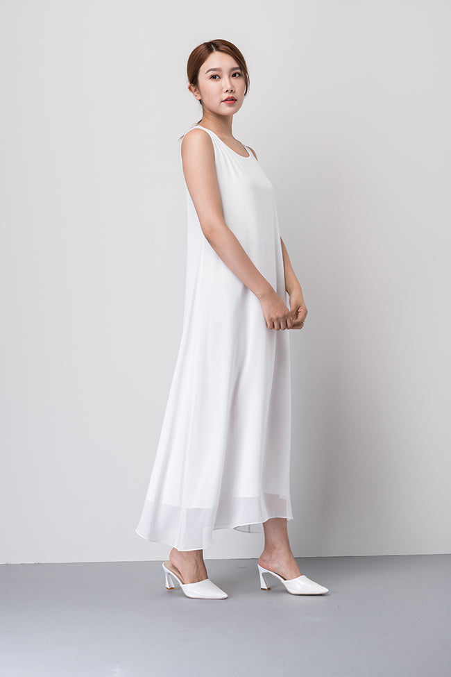 White sleeveless clearance chiffon loose dress