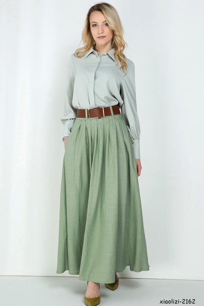 Pleated maxi skirt