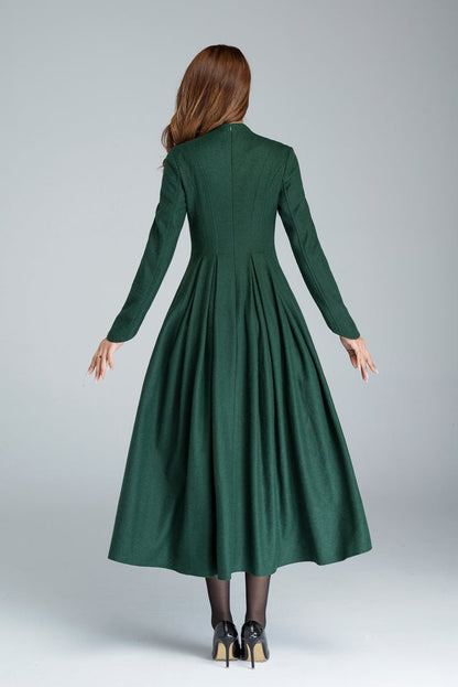 Emerald Green Wool Midi Dress - Fit and Flare Silhouette 1621