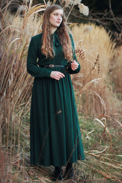 Vintage Inspired Linen Cotton Maxi Dress with Lantern Sleeves 2619