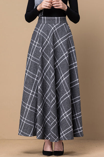 Black & White Wool Vintage-Inspired Ankle-Length Full Skirt 3795