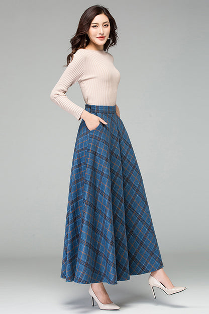 Blue Wool Plaid Maxi Skirt - Vintage Full Flowy Silhouette 3925
