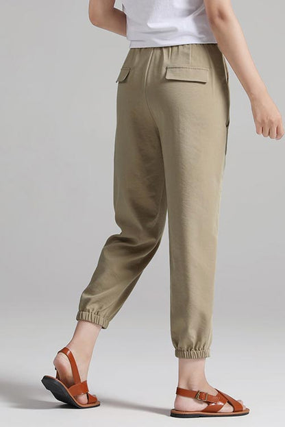khaki pants