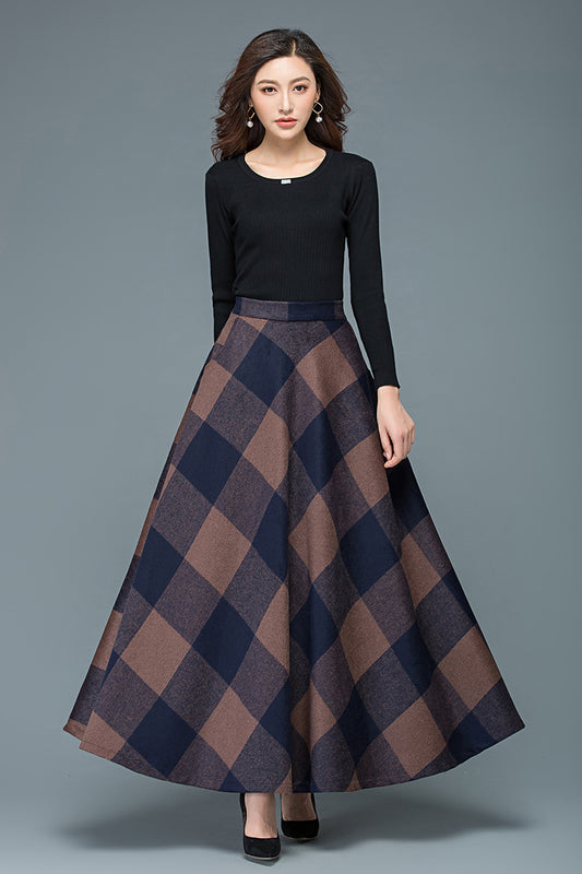 Long Thick Plaid Wool Skirt 3947