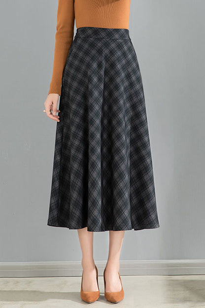 Black Plaid Cotton Blend Midi A-Line Skirt - Elastic High Waist 40
