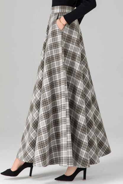 Plaid Wool Maxi Skirt - Full Flowy Silhouette with Pockets 3941