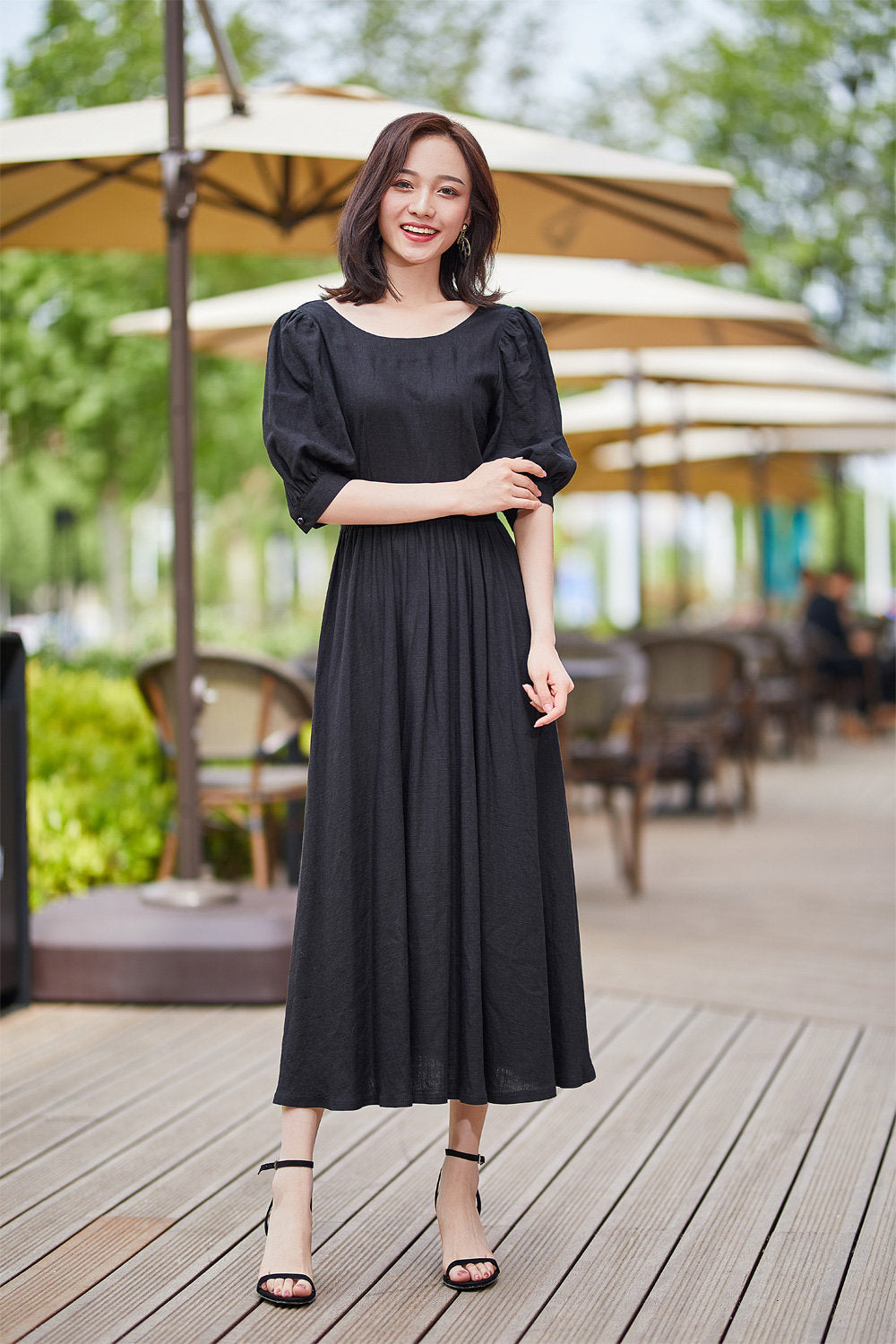 feminine little black dress for summer 2183