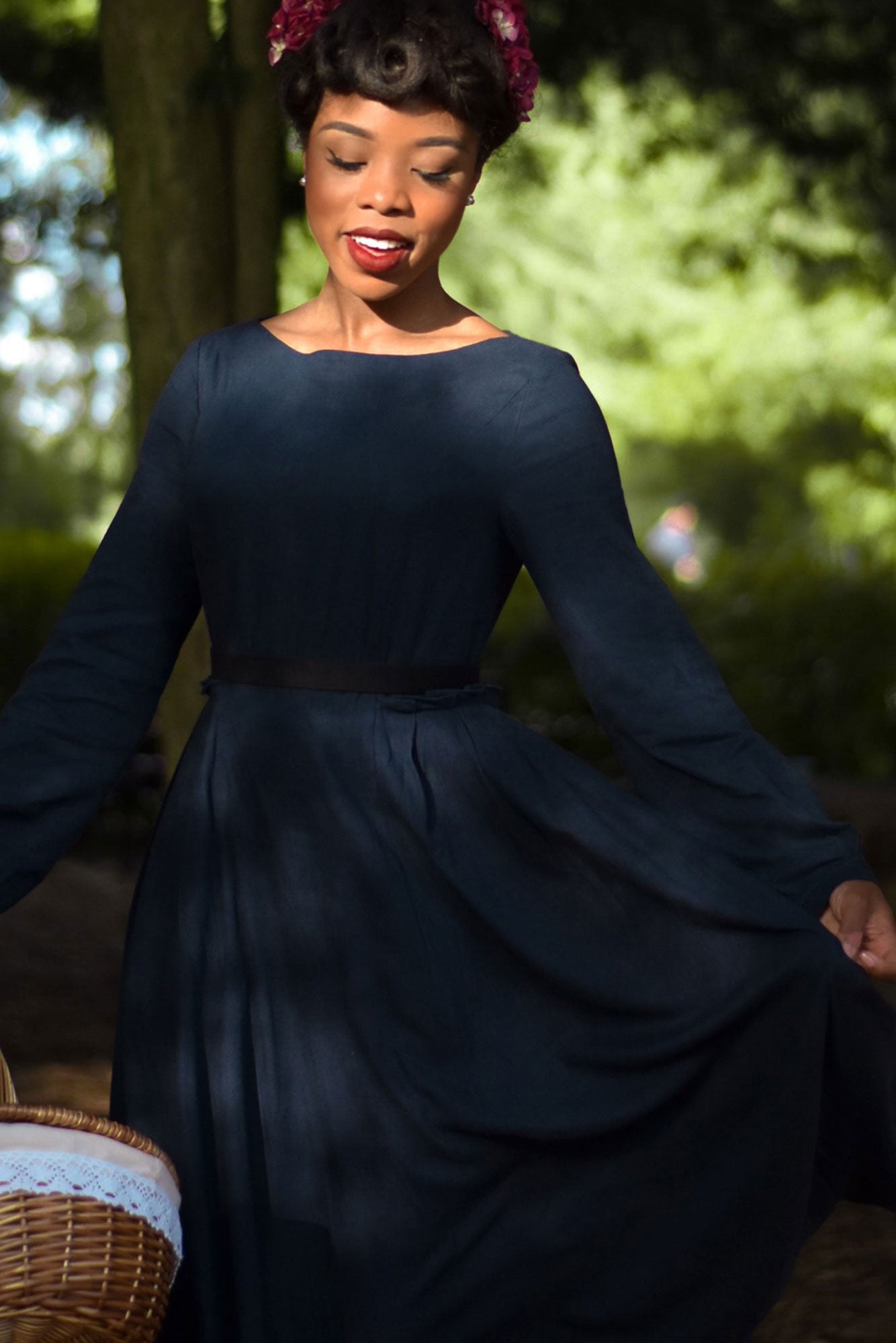 Blue Linen Cotton Dress with Fitted Waist and Full Sleeves – Xiaolizi