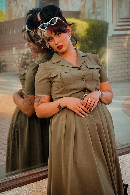Green Cotton Linen Shirt Dress - Belted Waistband, Collared Neckline 3778