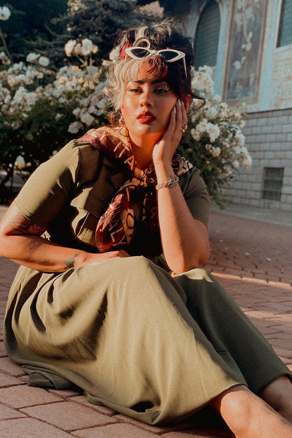 Green Cotton Linen Shirt Dress - Belted Waistband, Collared Neckline 3778
