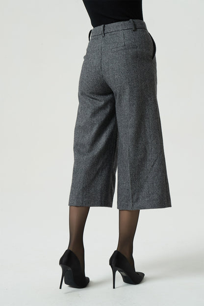 casual pants