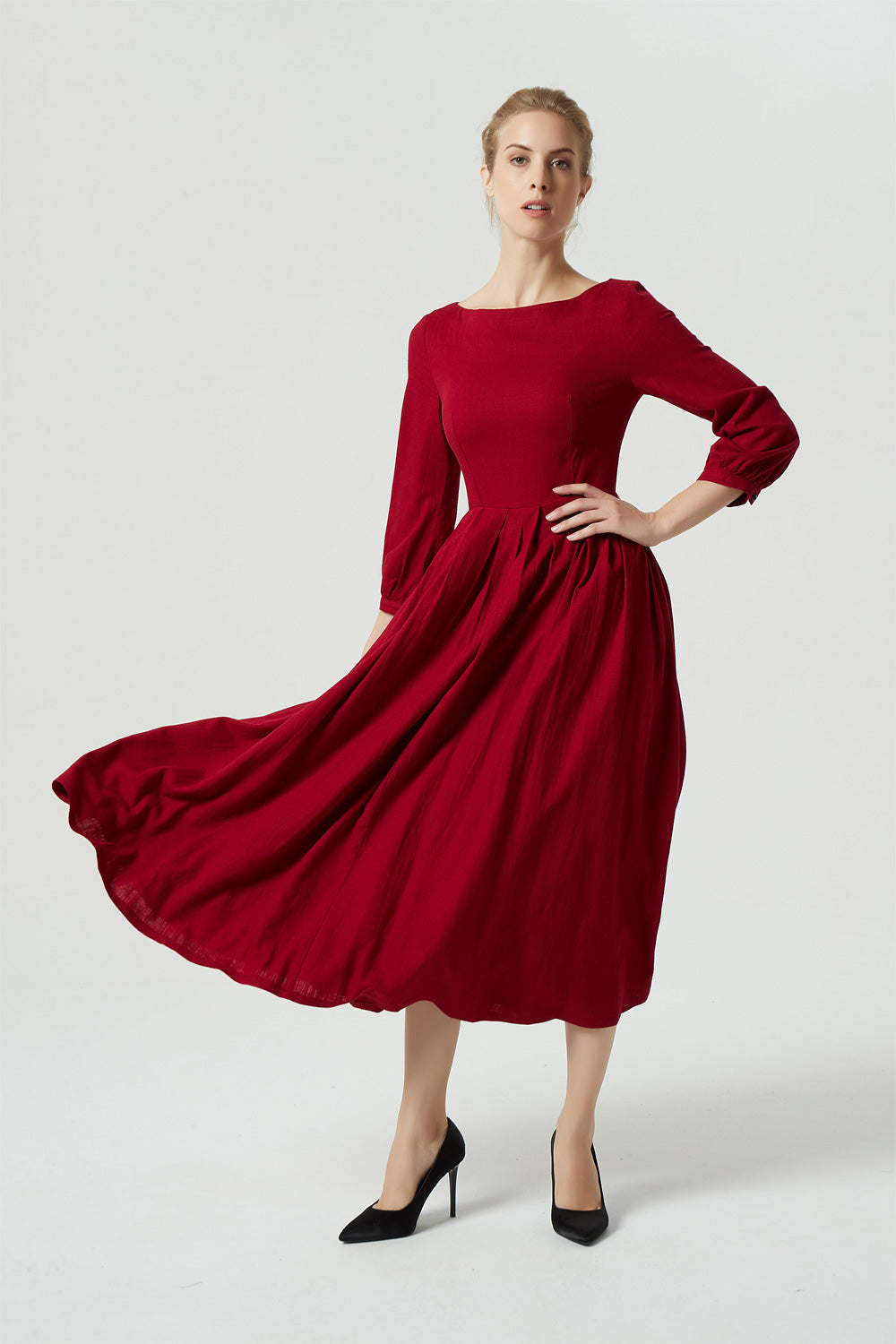 ladies red maxi dress Red Linen Maxi Dress with Pleated Fit and Flare for Women – Xiaolizi